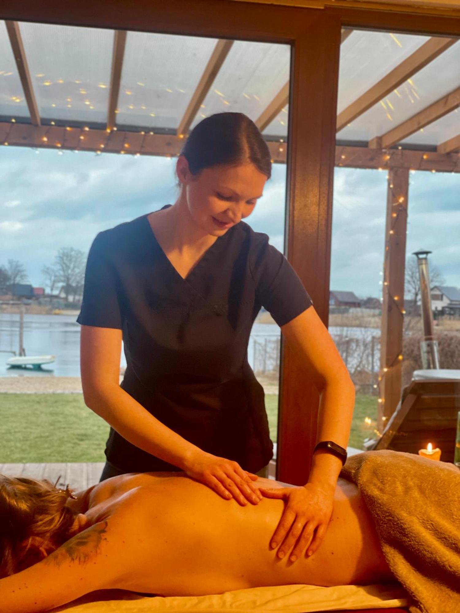 Relax House Nad Jeziorem Z Goraca Balia Villa Bieniowice Ngoại thất bức ảnh